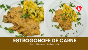Estrogonofe russo de carne com batata sauté